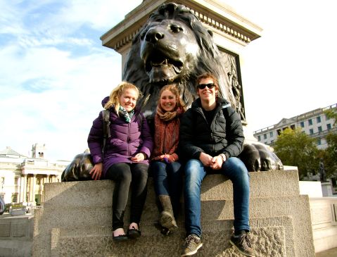 Sarah, Amy and Me at Trafalgar Square